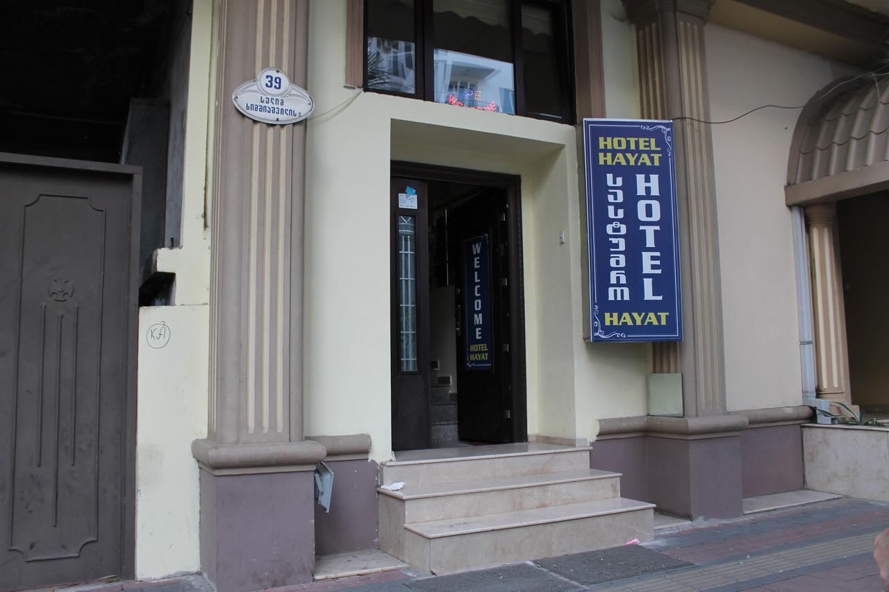 Hotel Hayat Batoemi Buitenkant foto